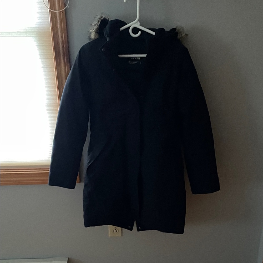The North Face Women's Blue Parka Coat with Faux Fur Hood - Picture 3 of 5